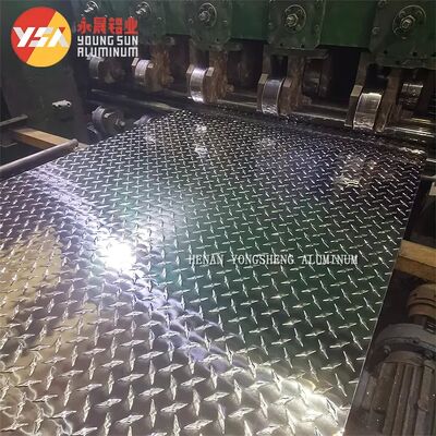 5083 H32 Marine Grade Aluminum Checkered Plate 5 Bar Anti Corrosion Tread Sheet 1600mm Wide Custom Size
