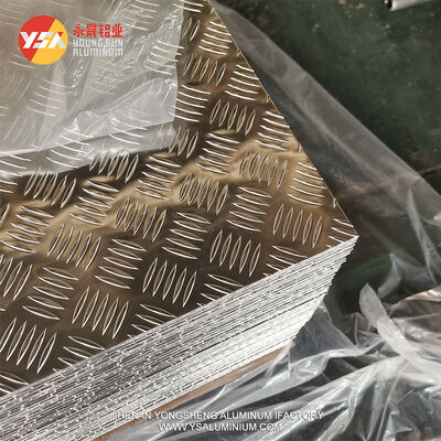 Marine Grade Anti Slip Aluminum Checkered Plate 1/3/5 Bar 1050 3003 5083 6061 ASTM B209 Corrosion Resistant Sheet for Boat Deck Stair Truck Trailer Floor Platform